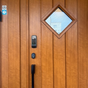 電子錠　シリンダー付き　相模原市